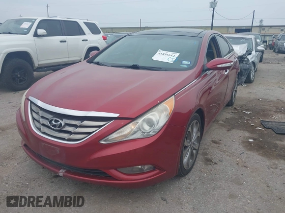 2013 Hyundai Sonata Limited with VIN 5NPEC4AB7DH589240, listed as a IAAI auction lot 41891612 with 203,869 mi miles and . Bid and sale history available at carsss.com. Image 17.