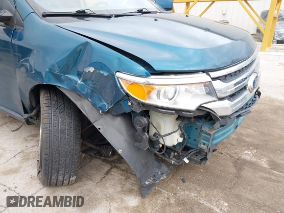 2011 Ford Edge SEL with VIN 2FMDK3JC9BBA41715, listed as a IAAI auction lot 41947808 with 107,341 mi miles. Bid and sale history available at carsss.com. Image 6.