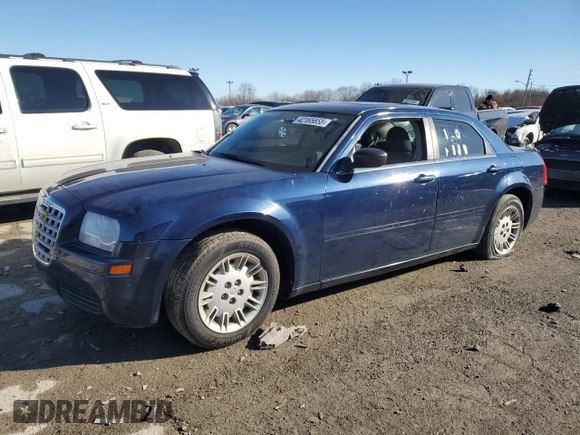2005 Chrysler 300 300 z VIN 2C3JA43R15H636551, wystawiony jako Copart lot #42165655 z przebiegiem Nie podano mil oraz Nie do naprawy • Non repairable. Historia ofert i sprzedaży dostępna na DreamBid. Obrazek 1.