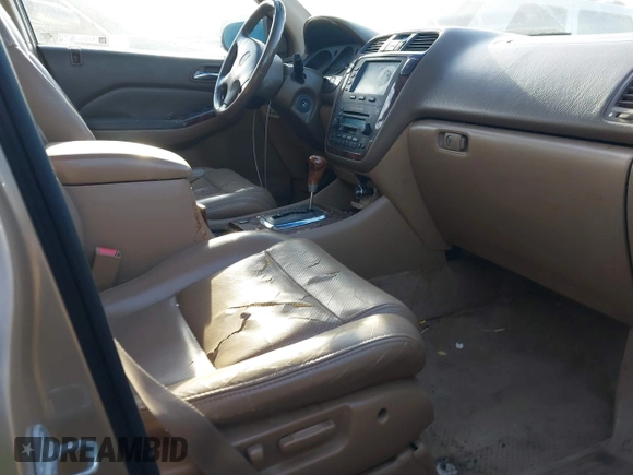2002 Acura MDX Touring Pkg with VIN 2HNYD18642H516246, listed as a IAAI auction lot 41574486 with 256,108 mi miles. Bid and sale history available at carsss.com. Image 5.