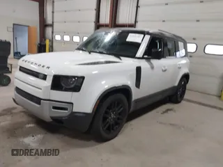 2020 Land Rover Defender SE with VIN SALEPEEU6L2010608, listed as a IAAI auction lot 41541187 with 49,733 mi miles and . Bid and sale history available at DreamBid. Image 17.