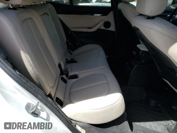 2023 BMW X2 sDrive28i z VIN WBXYH9C06P5V65784, wystawiony jako Copart lot #57108985 z przebiegiem 37 113 mil mil oraz Szkoda całkowita • Salvage title. Historia ofert i sprzedaży dostępna na DreamBid. Obrazek 11.