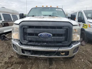 2014 Ford F-250 XL with VIN 1FT7X2B61EEA13924, listed as a Copart auction lot 43535775 with 114,249 mi miles and Salvage title. Bid and sale history available at DreamBid. Image 5.