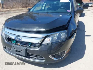 2011 Ford Fusion SEL with VIN 3FAHP0JG1BR321371, listed as a IAAI auction lot 41972555 with 155,027 mi miles. Bid and sale history available at carsss.com. Image 6.
