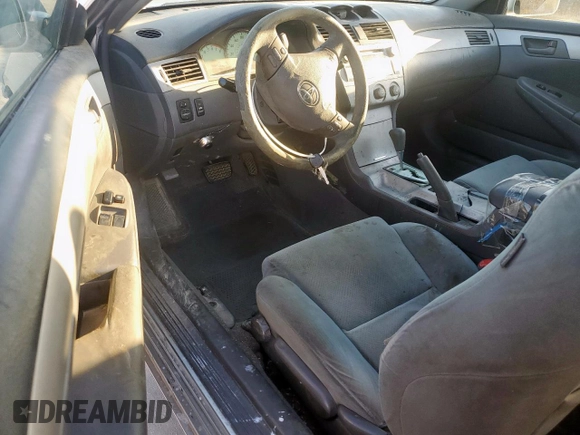 2005 Toyota Solara SE z VIN 4T1CE38P85U540242, wystawiony jako Copart lot #48628105 z przebiegiem Nie podano mil oraz Szkoda całkowita • Salvage title. Historia ofert i sprzedaży dostępna na DreamBid. Obrazek 8.