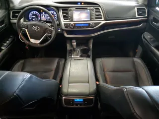2015 Toyota Highlander Limited with VIN 5TDDKRFH5FS097439, listed as a Copart auction lot 51521445 with 142,421 mi miles and Salvage Title. Bid and sale history available at carsss.com. Image 8.