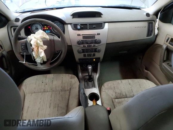 2009 Ford Focus SE with VIN 1FAHP35N39W235044, listed as a Copart auction lot 52953995 with 233,367 mi miles and Salvage Title. Bid and sale history available at carsss.com. Image 8.