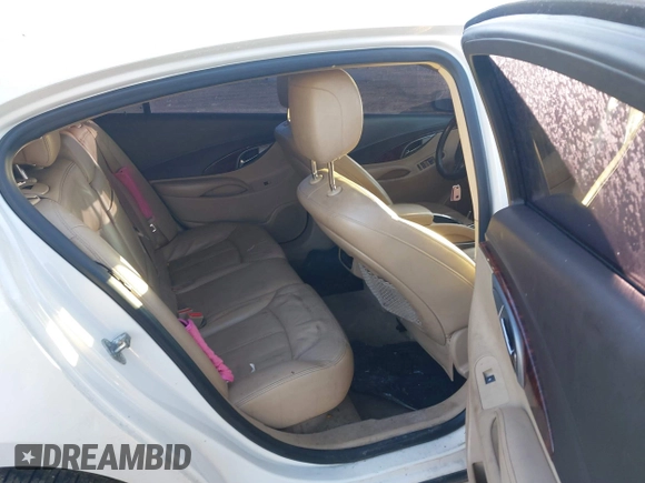 2013 Buick LaCrosse Leather with VIN 1G4GC5E3XDF158284, listed as a IAAI auction lot 41464830 with 193,583 mi miles. Bid and sale history available at carsss.com. Image 8.