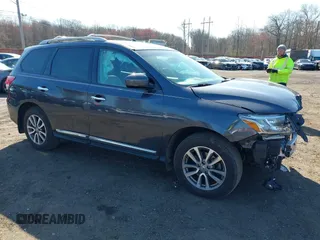 2014 Nissan Pathfinder SL z VIN 5N1AR2MM2EC701997, wystawiony jako IAAI lot #41984553 z przebiegiem 115 270 mil mil oraz . Historia ofert i sprzedaży dostępna na DreamBid. Obrazek 1.