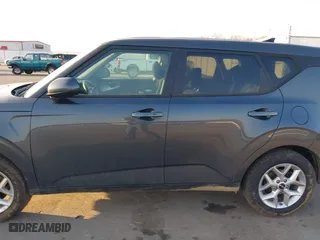 2024 Kia Soul LX with VIN KNDJ23AUXR7914052, listed as a IAAI auction lot 41774414 with 39,835 mi miles. Bid and sale history available at carsss.com. Image 15.