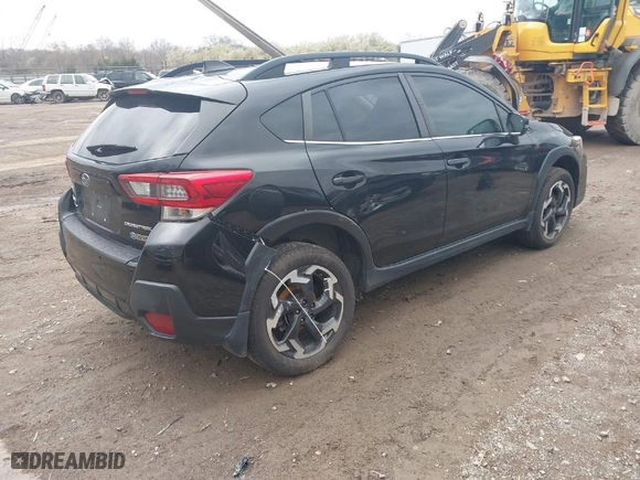 2021 Subaru Crosstrek Limited with VIN JF2GTHNC9M8322927, listed as a IAAI auction lot 41805027 with 102,526 mi miles. Bid and sale history available at carsss.com. Image 4.
