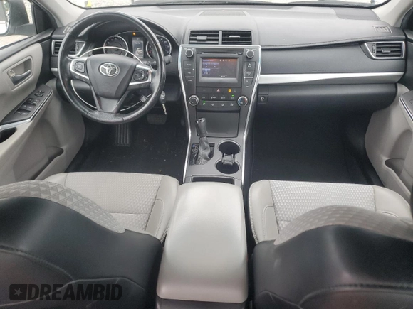 2015 Toyota Camry XLE z VIN 4T1BF1FK2FU043676, wystawiony jako Copart lot #55068485 z przebiegiem 120 629 mil mil oraz Szkoda całkowita • Salvage title. Historia ofert i sprzedaży dostępna na DreamBid. Obrazek 8.