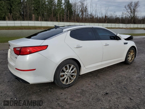 2015 Kia Optima EX z VIN 5XXGN4A7XFG358166, wystawiony jako Copart lot #51613105 z przebiegiem 129 135 mil mil oraz Szkoda całkowita • Salvage title. Historia ofert i sprzedaży dostępna na DreamBid. Obrazek 3.