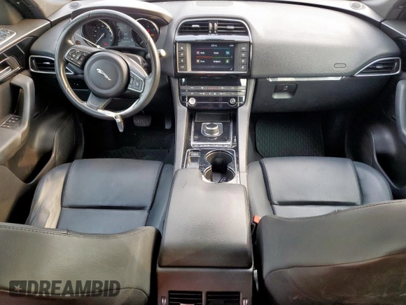 2017 Jaguar F-Pace 20d Premium with VIN SADCJ2BN8HA092712, listed as a Copart auction lot 57967765 with 90,257 mi miles and Clean title. Bid and sale history available at DreamBid. Image 8.