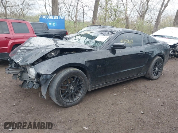 2014 Ford Mustang V6 with VIN 1ZVBP8AM0E5279980, listed as a IAAI auction lot 41943672 with 161,987 mi miles. Bid and sale history available at carsss.com. Image 2.