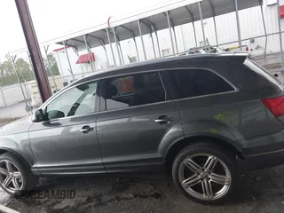 2015 Audi Q7 Premium Plus with VIN WA1LGAFE9FD031423, listed as a IAAI auction lot 42318500 with 79,108 mi miles and . Bid and sale history available at DreamBid. Image 14.