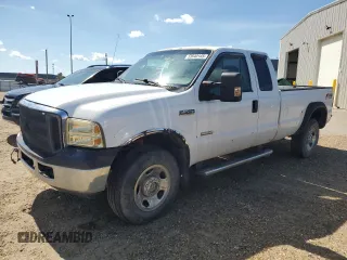 2006 Ford F-350 XL z VIN 1FTWX31P86ED89128, wystawiony jako Copart lot #63640145 z przebiegiem 374 321 mil mil oraz Czysty tytuł • Clean title. Historia ofert i sprzedaży dostępna na DreamBid. Obrazek 1.