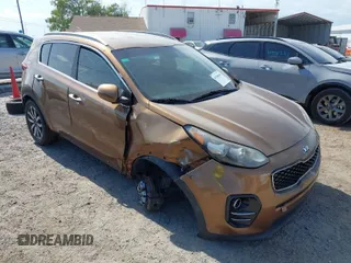 2017 Kia Sportage EX with VIN KNDPN3AC6H7109141, listed as a IAAI auction lot 41848646 with 123,211 mi miles. Bid and sale history available at carsss.com. Image 1.