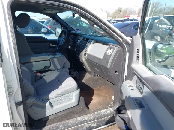2013 Ford F-150 XL with VIN 1FTFW1CF2DKF73989, listed as a IAAI auction lot 41795990 with 142,387 mi miles. Bid and sale history available at carsss.com. Image 5.