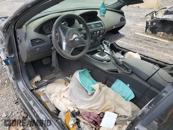 2010 BMW 6 Series 650i with VIN WBAEA5C50ACV92973, listed as a Copart auction lot 71177854 with 0 mi miles and Salvage Title. Bid and sale history available at carsss.com. Image 8.