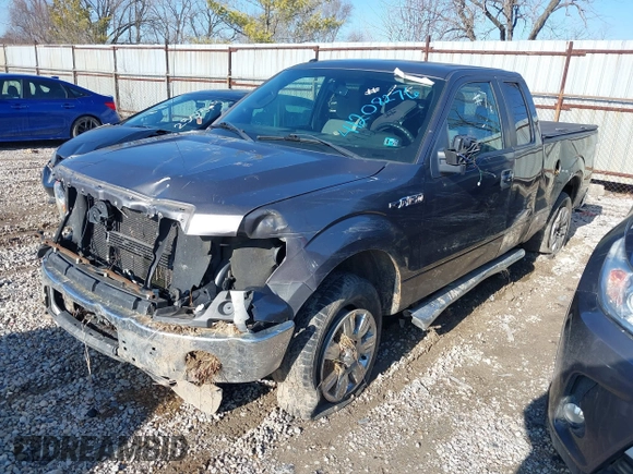 2012 Ford F-150 XL with VIN 1FTFX1EF8CKD09569, listed as a IAAI auction lot 41208276 with 147,677 mi miles. Bid and sale history available at carsss.com. Image 17.