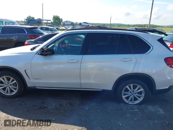 2014 BMW X5 xDrive35d z VIN 5UXKS4C51E0J94562, wystawiony jako IAAI lot #42376687 z przebiegiem 212 200 mil mil oraz . Historia ofert i sprzedaży dostępna na DreamBid. Obrazek 14.