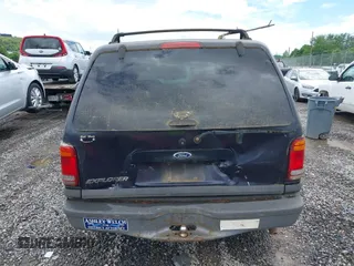 1999 Ford Explorer XL z VIN 1FMDU34X5XUC08663, wystawiony jako IAAI lot #42385444 z przebiegiem 177 387 mil mil oraz . Historia ofert i sprzedaży dostępna na DreamBid. Obrazek 16.