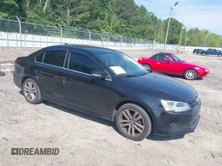 2014 Volkswagen Jetta SE with VIN 3VWD07AJ5EM291940, listed as a IAAI auction lot 42226087 with 110,038 mi miles and . Bid and sale history available at DreamBid. Image 1.