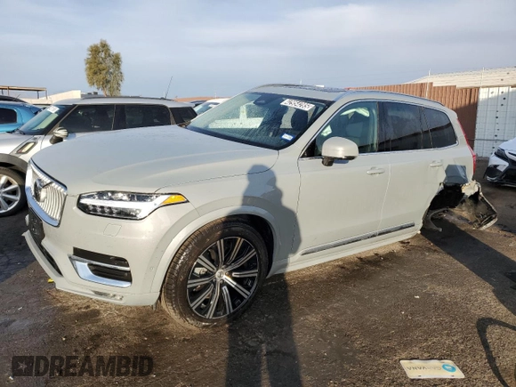 2025 Volvo XC90 Plus with VIN YV4062PE6S1342140, listed as a Copart auction lot 42954285 with 4,584 mi miles and Clean Title. Bid and sale history available at DreamBid. Image 1.