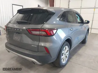 2024 Ford Escape Active with VIN 1FMCU9GN4RUA66396, listed as a IAAI auction lot 42032124 with 23,193 mi miles. Bid and sale history available at carsss.com. Image 4.
