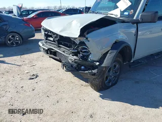 2024 Ford Bronco Big Bend with VIN 1FMDE7BH9RLB43731, listed as a IAAI auction lot 41653720 with 1,812 mi miles. Bid and sale history available at carsss.com. Image 6.