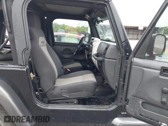 2004 Jeep Wrangler X z VIN 1J4FA39SX4P730504, wystawiony jako IAAI lot #42342491 z przebiegiem 112 942 mil mil oraz . Historia ofert i sprzedaży dostępna na DreamBid. Obrazek 5.