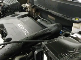 2018 Chevrolet Equinox LT с VIN 3GNAXSEV7JL105503, выставлен на аукционе IAAI как лот 43102763 с пробегом 171 421 миль миль и . История ставок и продаж доступна на DreamBid. Изображение 20.