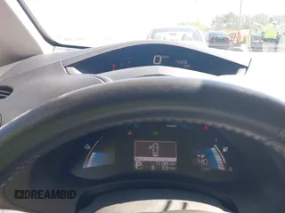 2015 Nissan LEAF S с VIN 1N4AZ0CP3FC322339, выставлен на аукционе IAAI как лот 42060240 с пробегом 71 189 миль миль и . История ставок и продаж доступна на DreamBid. Изображение 18.