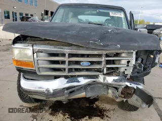 1994 Ford Bronco Custom with VIN 1FMEU15H7RLA79348, listed as a Copart auction lot 76497714 with 204,875 mi miles and Salvage Title. Bid and sale history available at DreamBid. Image 5.
