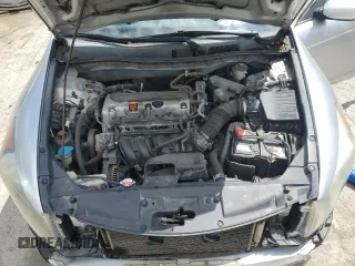 2009 Honda Accord LX-P z VIN 1HGCP26449A176993, wystawiony jako Copart lot #56486055 z przebiegiem 131 113 mil mil oraz Szkoda całkowita • Salvage title. Historia ofert i sprzedaży dostępna na DreamBid. Obrazek 11.