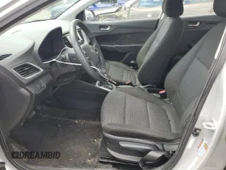 2020 Hyundai Accent SE z VIN 3KPC24A60LE103836, wystawiony jako Copart lot #51303485 z przebiegiem 95 125 mil mil oraz Szkoda całkowita • Salvage title. Historia ofert i sprzedaży dostępna na DreamBid. Obrazek 7.