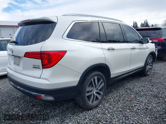 2016 Honda Pilot Elite with VIN 5FNYF6H05GB062868, listed as a IAAI auction lot 41804794 with 1 mi miles. Bid and sale history available at carsss.com. Image 4.