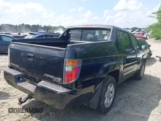 2006 Honda Ridgeline RTS with VIN 2HJYK16426H575651, listed as a IAAI auction lot 42151240 with 262,135 mi miles. Bid and sale history available at carsss.com. Image 4.