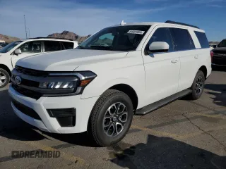 2023 Ford Expedition XLT с VIN 1FMJU1J83PEA50354, выставлен на аукционе Copart как лот 84301984 с пробегом 13 313 миль миль и Чистый • Clean title. История ставок и продаж доступна на DreamBid. Изображение 1.