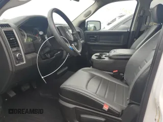 2023 Ram 1500 Tradesman z VIN 1C6RR7FG3PS524260, wystawiony jako Copart lot #58727945 z przebiegiem 21 169 mil mil oraz Czysty tytuł • Clean title. Historia ofert i sprzedaży dostępna na DreamBid. Obrazek 7.