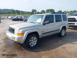 2007 Jeep Commander Sport with VIN 1J8HG48K87C696538, listed as a IAAI auction lot 39853716 with 226,491 mi miles. Bid and sale history available at carsss.com. Image 17.