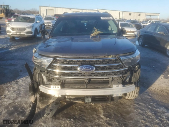 2021 Ford Explorer XLT with VIN 1FMSK8DH8MGA60229, listed as a Copart auction lot 88525805 with 51,337 mi miles and Salvage Title. Bid and sale history available at carsss.com. Image 5.