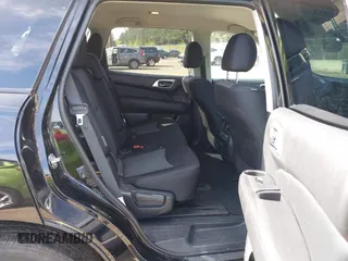2019 Nissan Pathfinder SV with VIN 5N1DR2MM4KC579118, listed as a IAAI auction lot 42147973 with 64,597 mi miles. Bid and sale history available at carsss.com. Image 8.