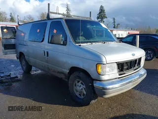 1992 Ford Econoline Cargo z VIN 1FDEE14Y6NHA48751, wystawiony jako IAAI lot #41719651 z przebiegiem Nie podano mil oraz . Historia ofert i sprzedaży dostępna na DreamBid. Obrazek 1.