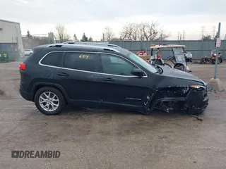 2018 Jeep Cherokee Latitude Plus with VIN 1C4PJMLX2JD522232, listed as a IAAI auction lot 41466414 with 119,383 mi miles and . Bid and sale history available at DreamBid. Image 13.