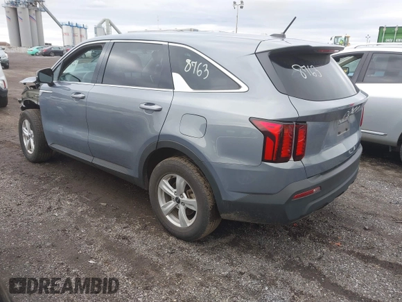 2023 Kia Sorento LX with VIN 5XYRGDLC1PG172140, listed as a IAAI auction lot 41796848 with 38,540 mi miles. Bid and sale history available at carsss.com. Image 3.