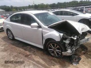 2014 Subaru Legacy Premium z VIN 4S3BMBC60E3014723, wystawiony jako IAAI lot #42273743 z przebiegiem 128 126 mil mil oraz . Historia ofert i sprzedaży dostępna na DreamBid. Obrazek 1.