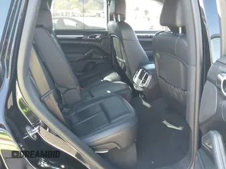 2014 Porsche Cayenne Diesel with VIN WP1AF2A20ELA35222, listed as a IAAI auction lot 41860957 with 124,530 mi miles and . Bid and sale history available at DreamBid. Image 8.