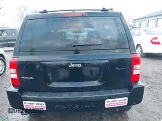 2007 Jeep Patriot Sport with VIN 1J8FF28W67D302353, listed as a IAAI auction lot 41191742 with 181,708 mi miles and . Bid and sale history available at DreamBid. Image 17.